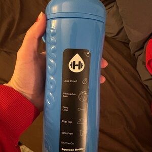 HydroJug Blue Squeeze Bottle